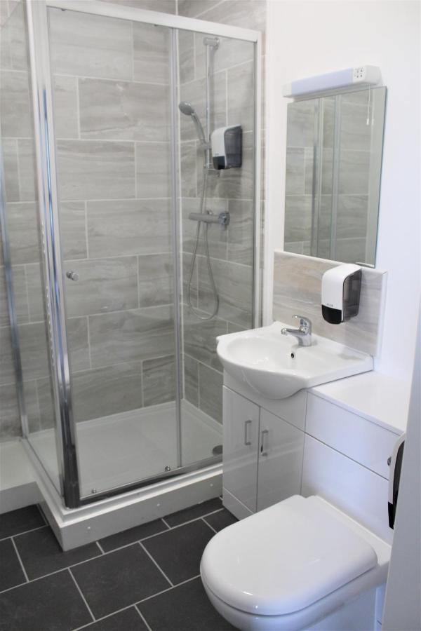 Park Hotel & Apartments Kingston upon Hull Bagian luar foto