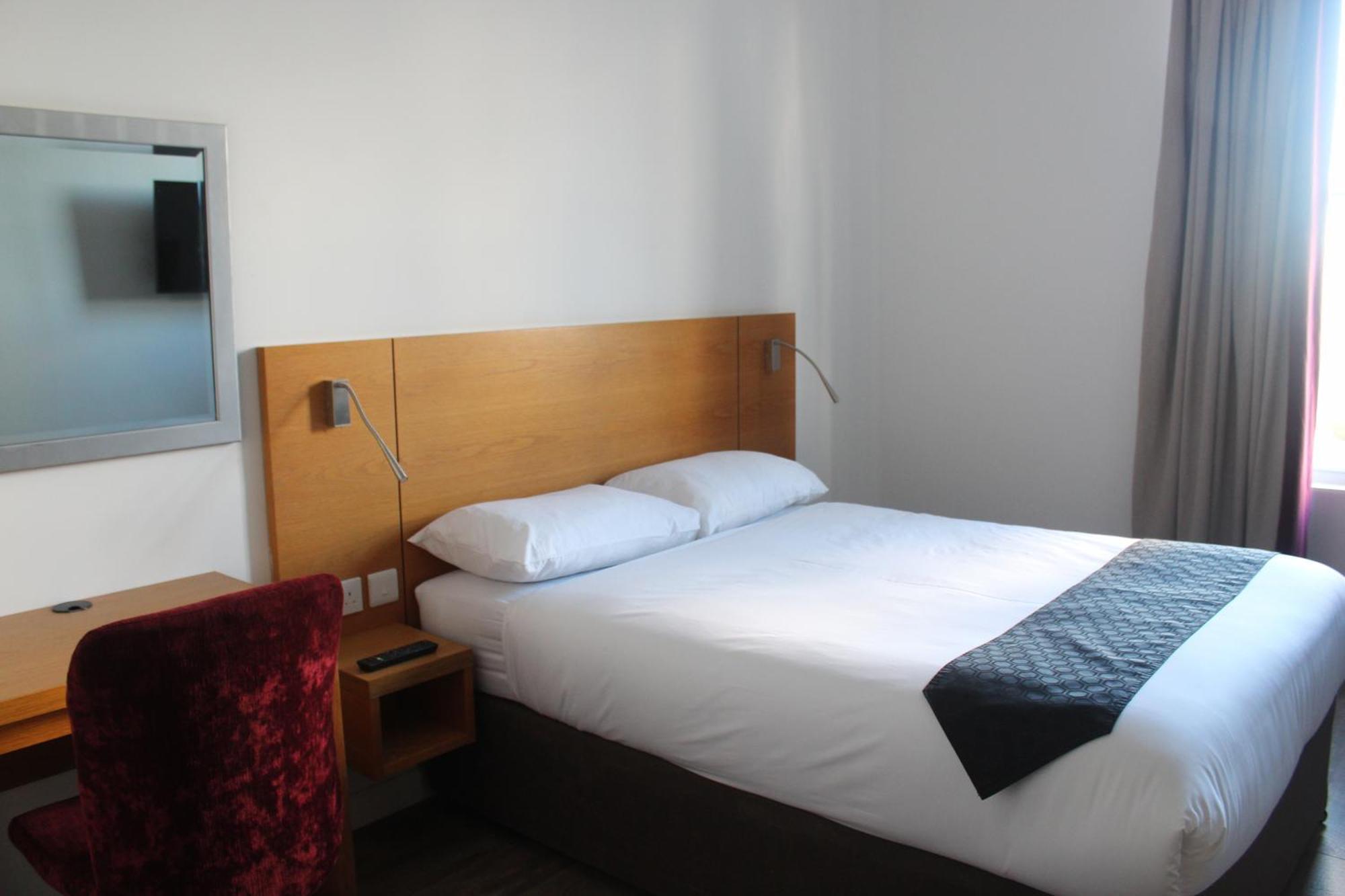 Park Hotel & Apartments Kingston upon Hull Bagian luar foto